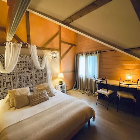 Le D'etienne Hotel