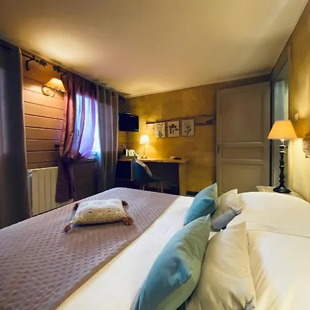 Le D'etienne Hotel